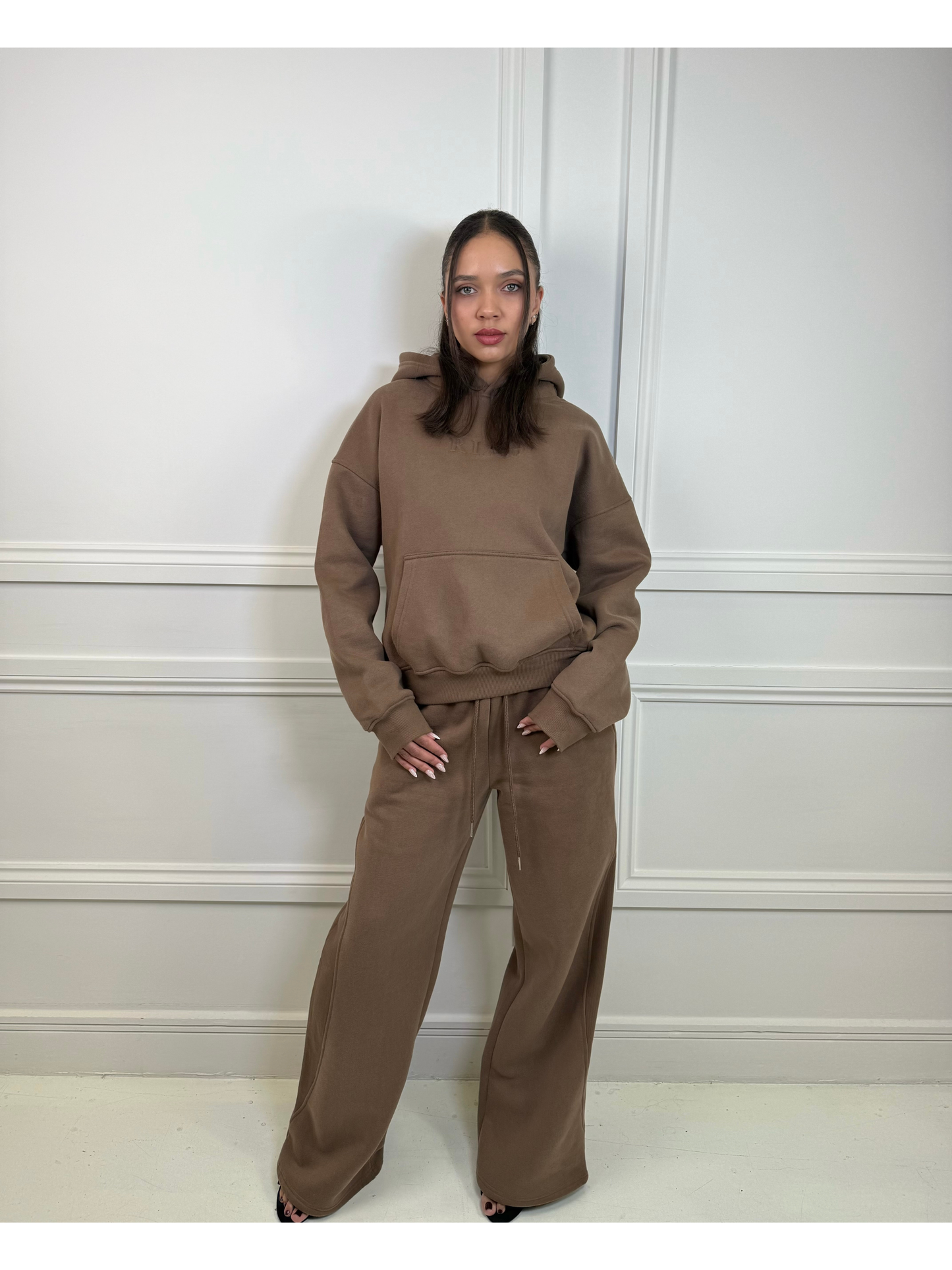 The Vera Hoodie & Jogger Full Set ~ Chestnut Brown